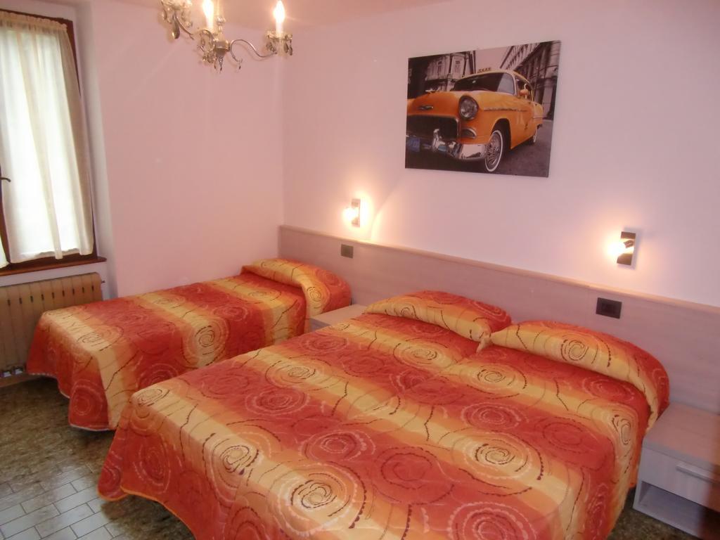 Casa Ambra Apartment Val Maria-Pur Bagian luar foto