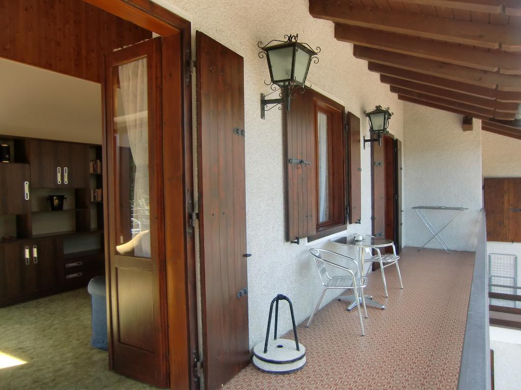 Casa Ambra Apartment Val Maria-Pur Ruang foto