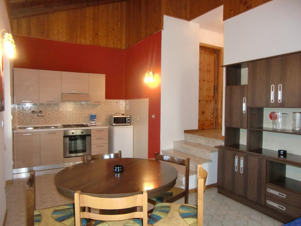 Casa Ambra Apartment Val Maria-Pur Bagian luar foto