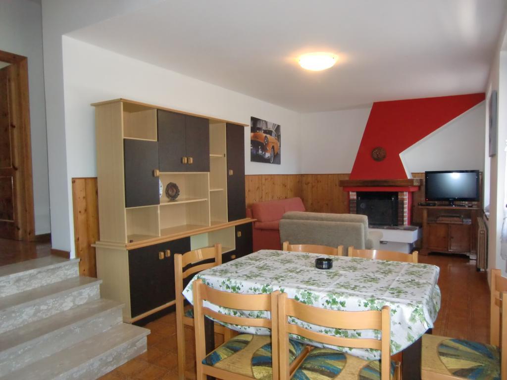 Casa Ambra Apartment Val Maria-Pur Bagian luar foto